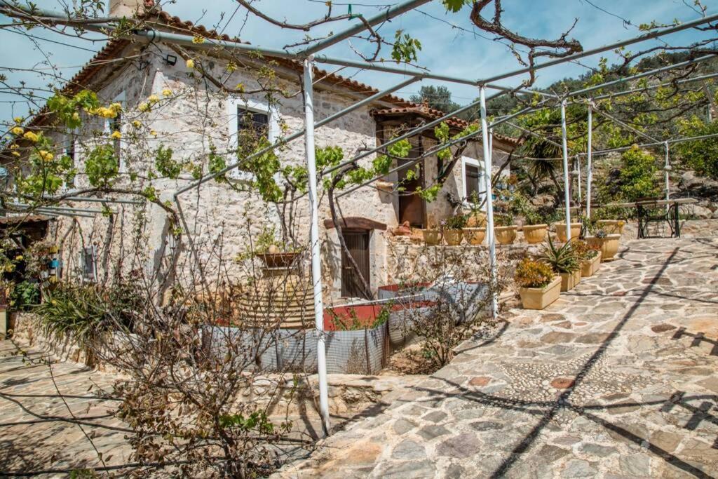 Willa Pontinos Old House Míloi Zewnętrze zdjęcie